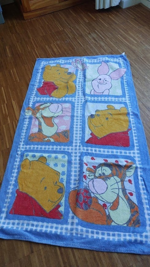 Winnie de pooh, teigetje en knorretje handdoek badlaken, Verzamelen, Disney, Ophalen, Winnie de Poeh of vrienden, Gebruikt, Kleding of Textiel