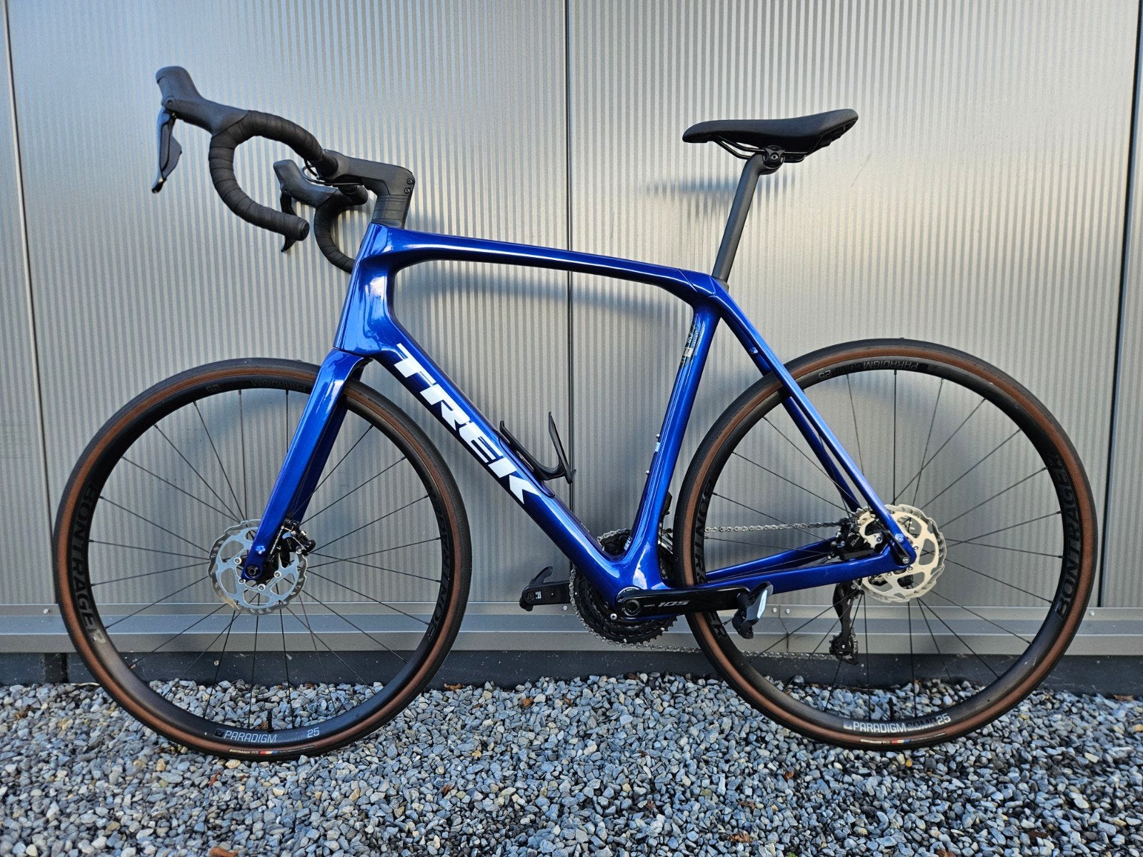 Trek Domane SL 6 Gen 4 racefiets - 105 Di2 2x12 - 60cm, Fietsen en Brommers, 28 inch, Carbon, Zo goed als nieuw, 57 tot 61 cm