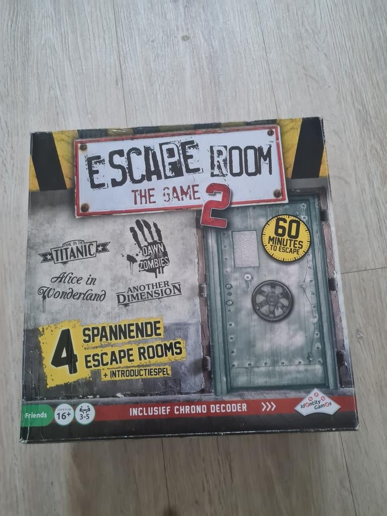 Escape Room The Game 2 - 4 spannende escape rooms, Vijf spelers of meer, Ophalen of Verzenden, Gebruikt