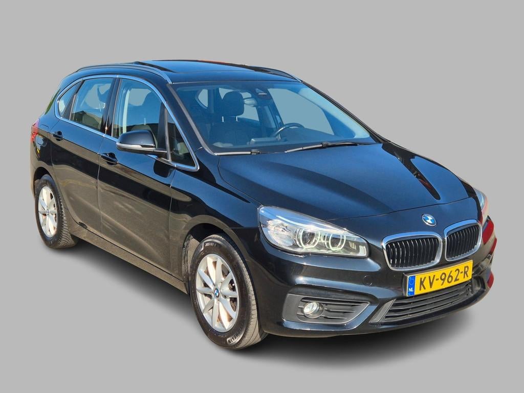 BMW 2-serie Active Tourer 218i Cent. Exec Aut. Pano Trekhaak, 1345 kg, Gebruikt, Euro 6, Origineel Nederlands
