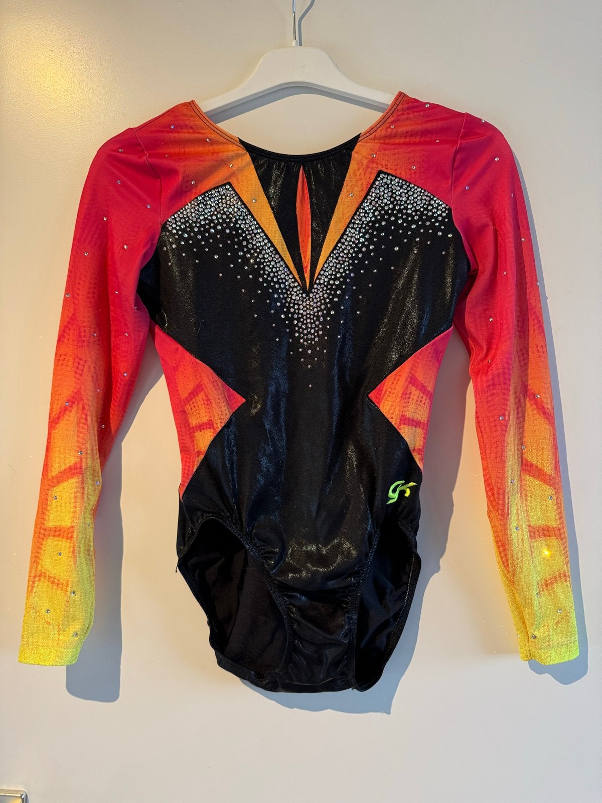 GK turnpakje met lange mouwen en steentjes, Zwart, Ophalen of Verzenden, Zo goed als nieuw, Maat 46/48 (XL) of groter