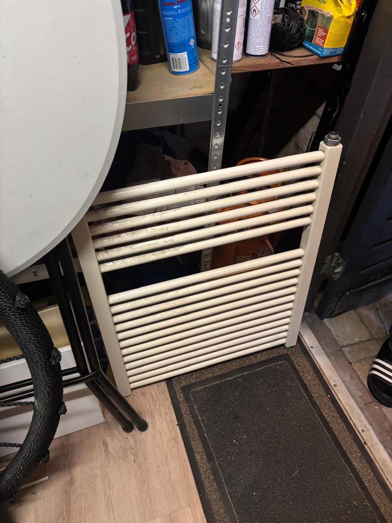 Disign radiator, Ophalen, Zo goed als nieuw, Radiator, 30 tot 80 cm