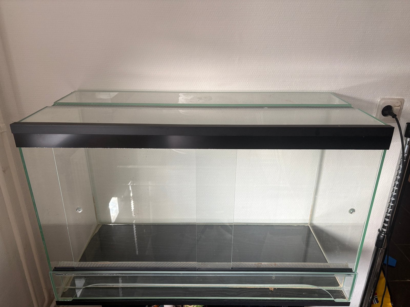 Leuke terrarium, Ophalen, Leeg aquarium