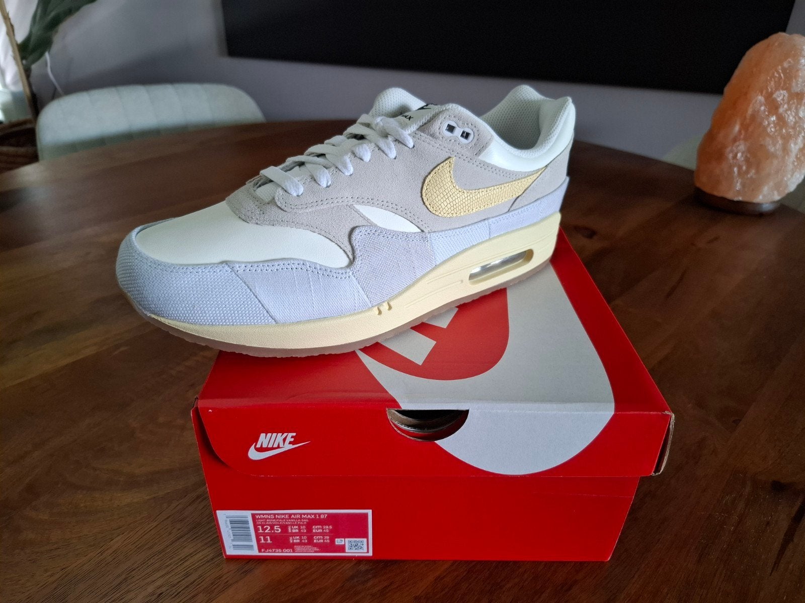 Nike air max 87 ds light pale vanilla sail 45 11 160, Kleding | Heren, Schoenen, Ophalen of Verzenden, Nieuw, Overige kleuren