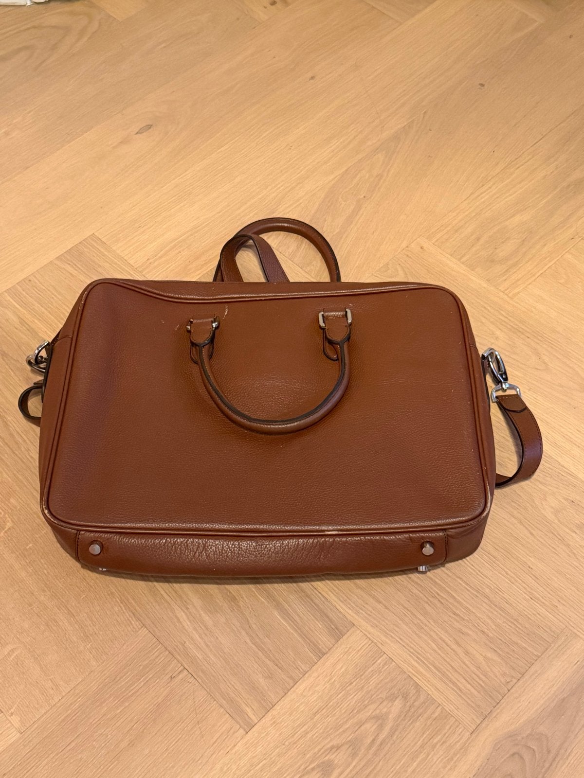 Leren schoudertas met laptopcompartiment - Suitsupply, Overige merken, Gebruikt, Bruin, Ophalen of Verzenden