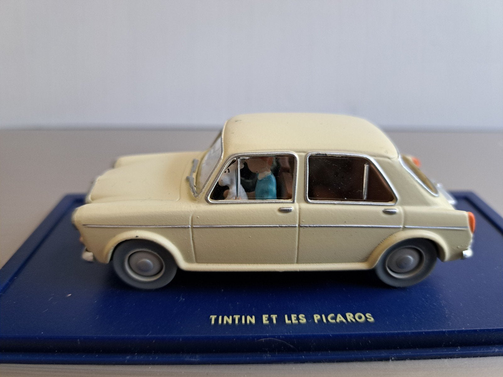 Kuifje, MG 1100, 1960, schaal 1:43 met certificaat, Ophalen of Verzenden, Auto, Overige merken