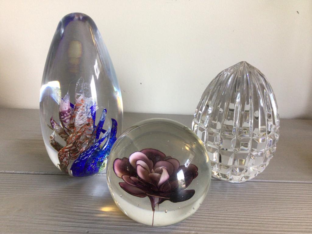 Drie glazen presse-papier glaskunst glas kristal KOOPJE!, Ophalen of Verzenden, Zo goed als nieuw, Figuurtje