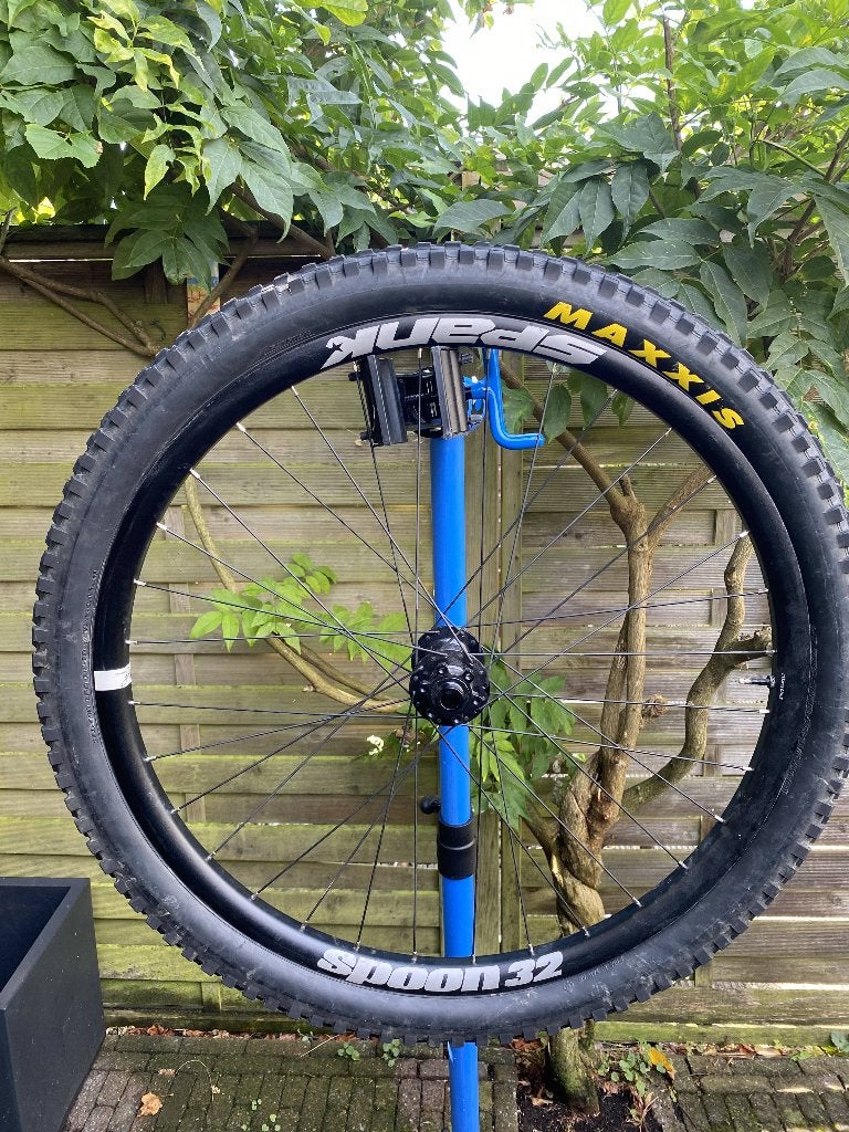 Spoon 32 Front Wheel 27.5", Wiel, Ophalen of Verzenden, Zo goed als nieuw, Aluminium