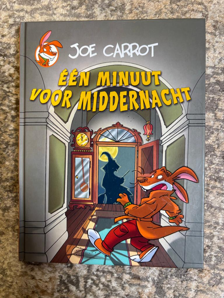 Joe Carrot: Eén Minuut Voor Middernacht - Kinderboek, Boeken, Kinderboeken | Jeugd | 10 tot 12 jaar, Ophalen of Verzenden, Zo goed als nieuw