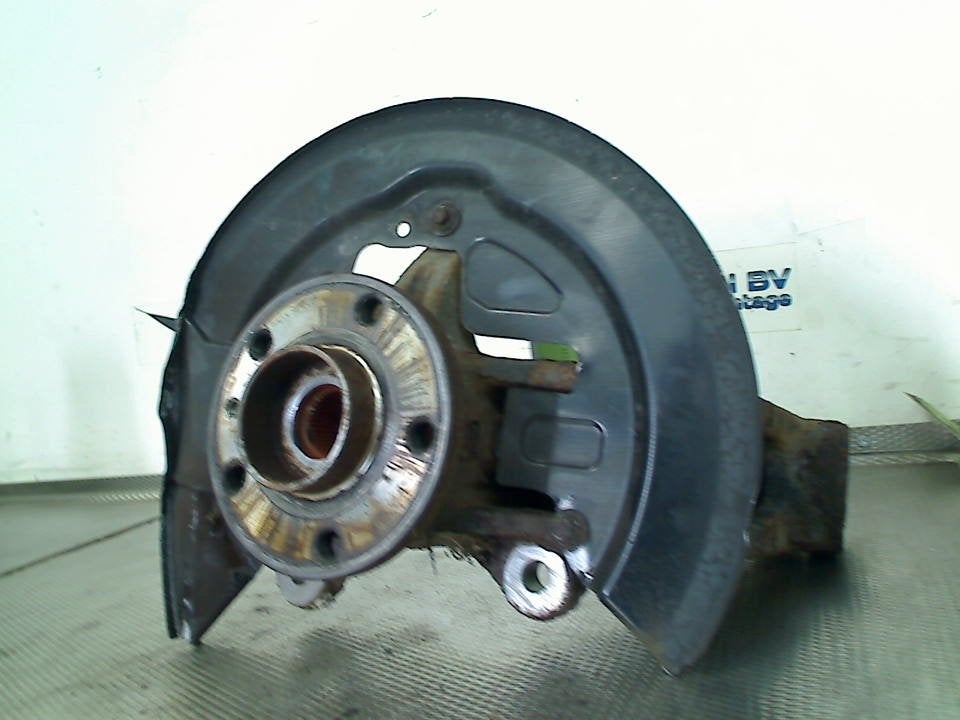 Fusee Rechts Voor Volvo XC60 I (DZ) (2012-04/2015-12), Gebruikt, Siegburger Straße 229, Köln 50679, , Duitsland, Info@volvocars.com