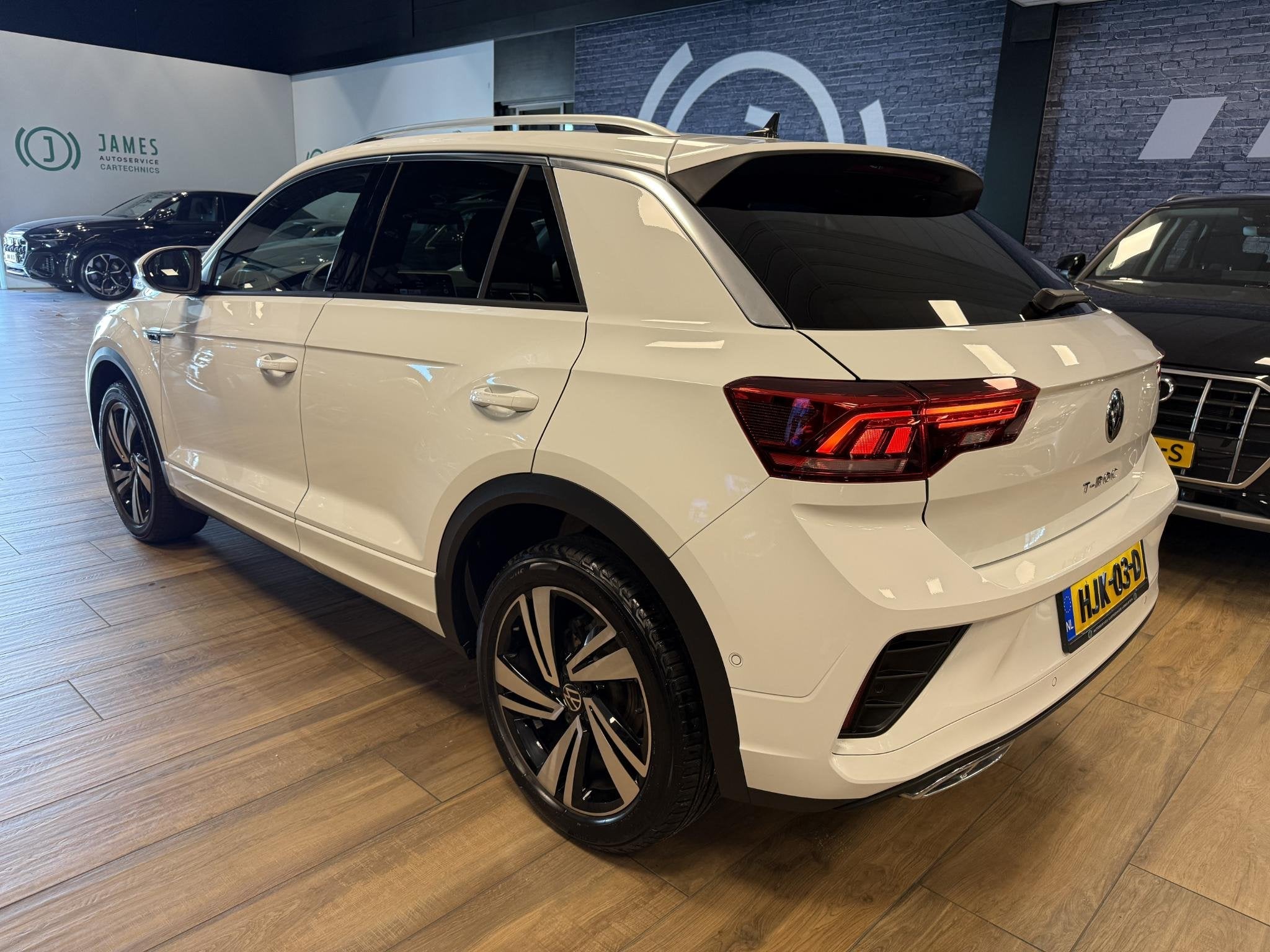 Volkswagen T-Roc 1.5 TSI R-Line Business |Carplay|ACC|Elek A, Auto's, Stof, Euro 6, 4 cilinders, 150 pk