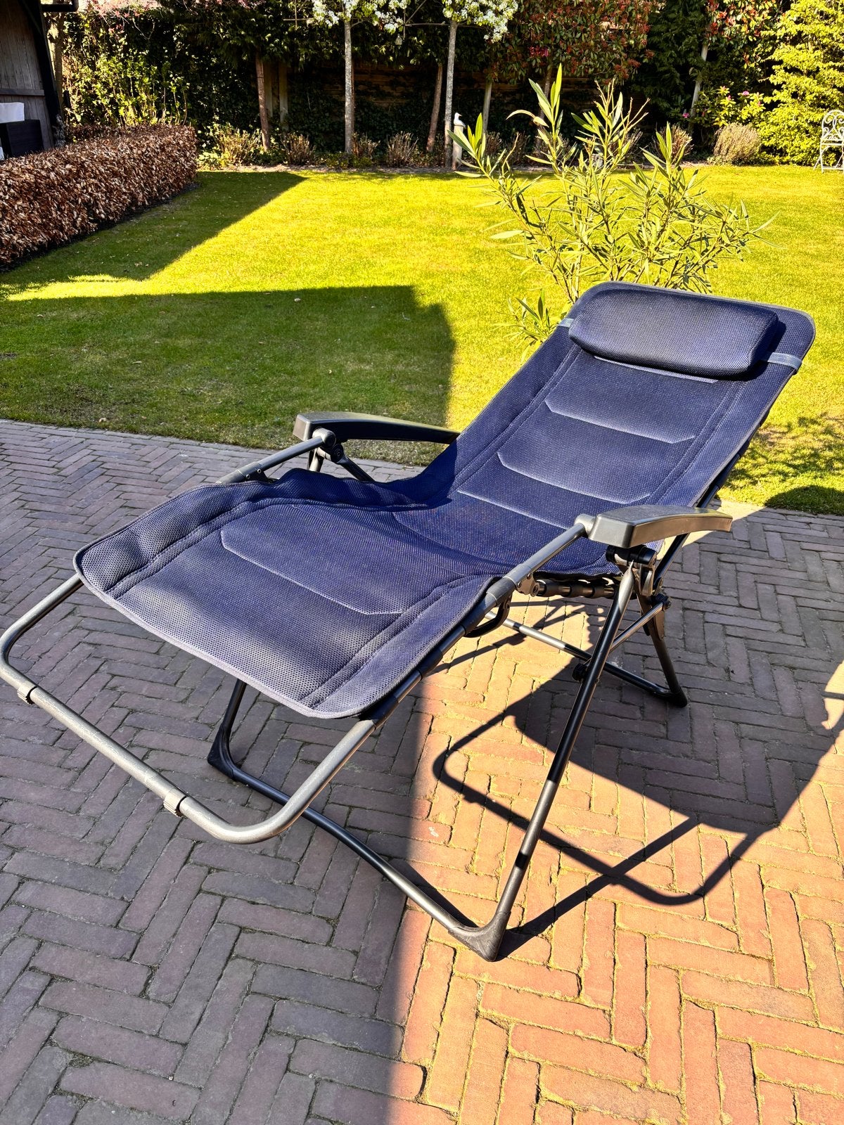 Te koop makkelijke ligstoel, Ophalen, Zo goed als nieuw, Campingstoel
