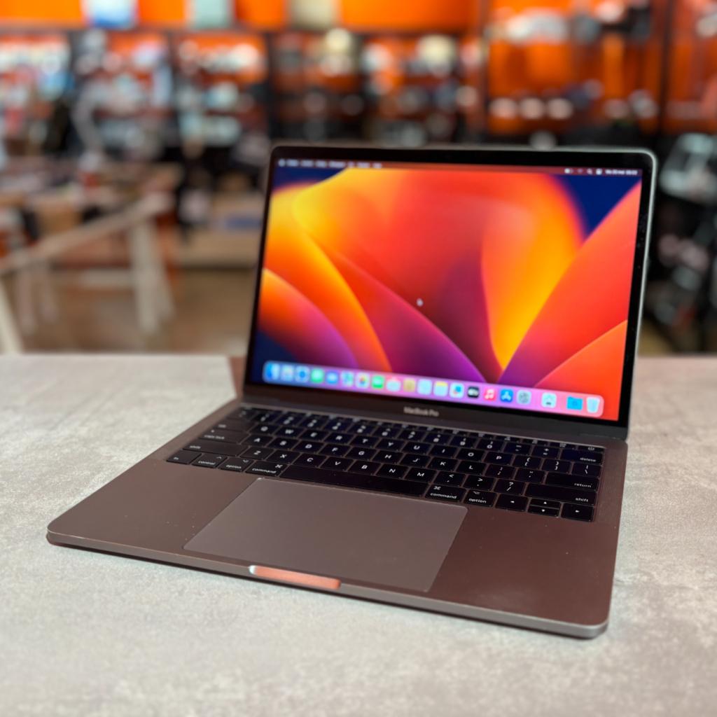 ≥ Vind macbook pro 2017 128gb op Marktplaats - mei 2026