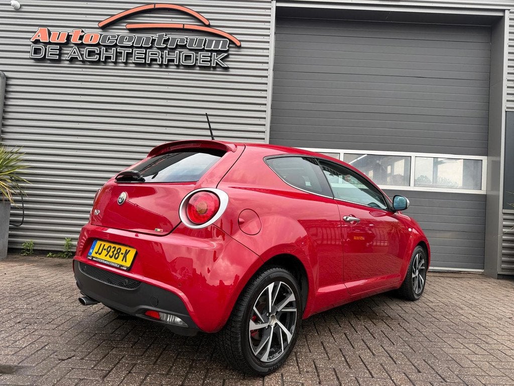 Alfa Romeo MiTo 0.9 TwinAir Exclusive Cruise Control / PDC /, Voorwielaandrijving, Gebruikt, 49 €/maand, Origineel Nederlands