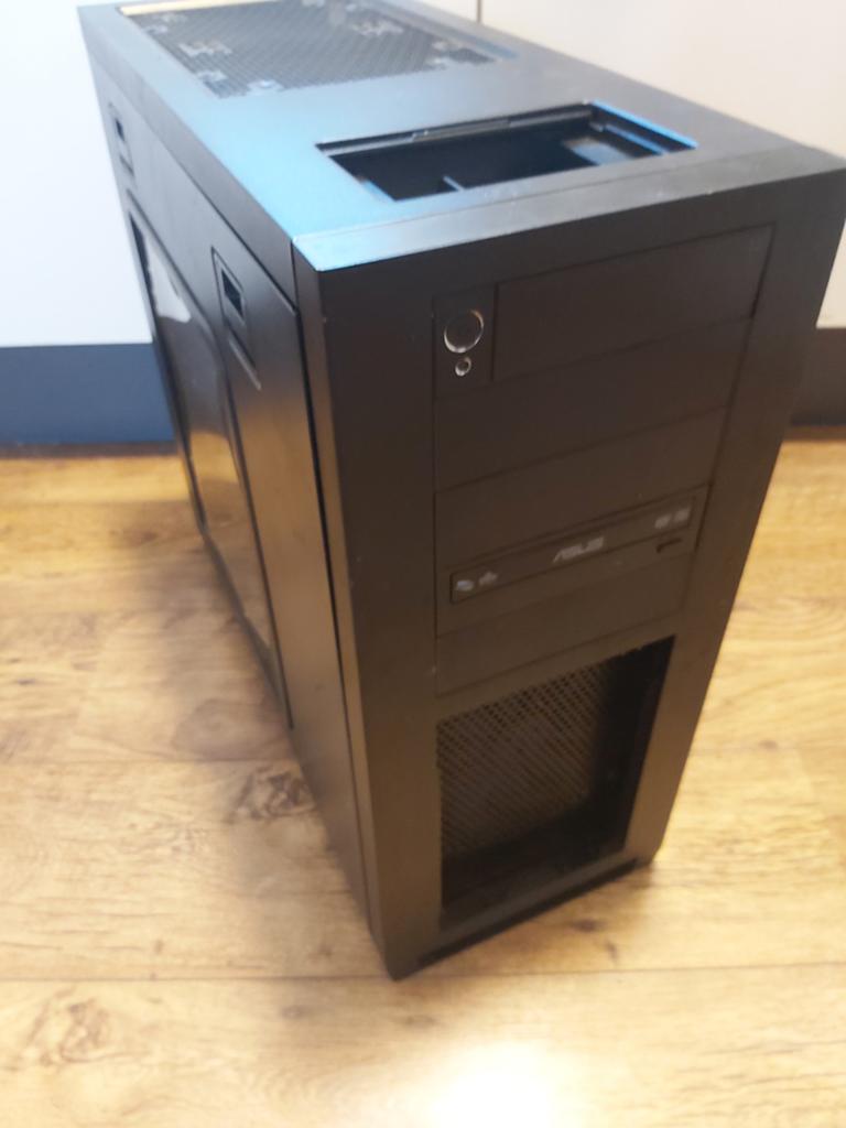 Game pc i5 8600 set compleet, Gebruikt, Gigabyte, Intel Gigabyte Corsair, Gaming