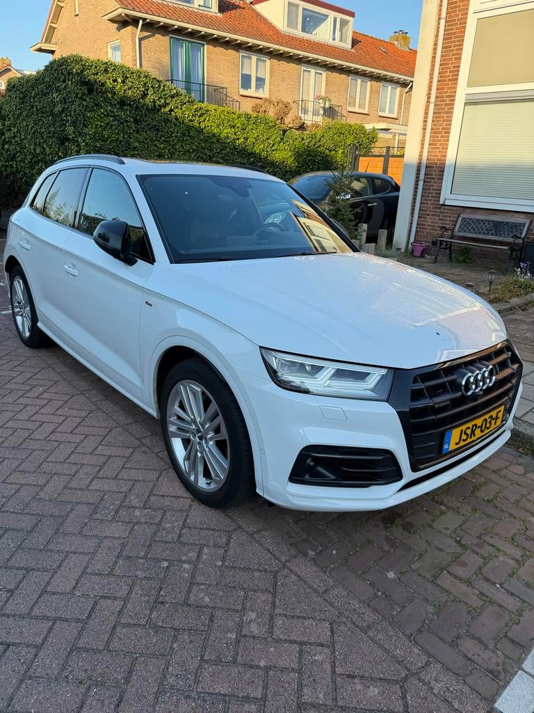 Audi Q5 50 Tfsi e Quattro S  Wit, Auto's, Audi, Particulier, Q5, Hybride Elektrisch/Benzine, Plug-in hybride, SUV of Terreinwagen