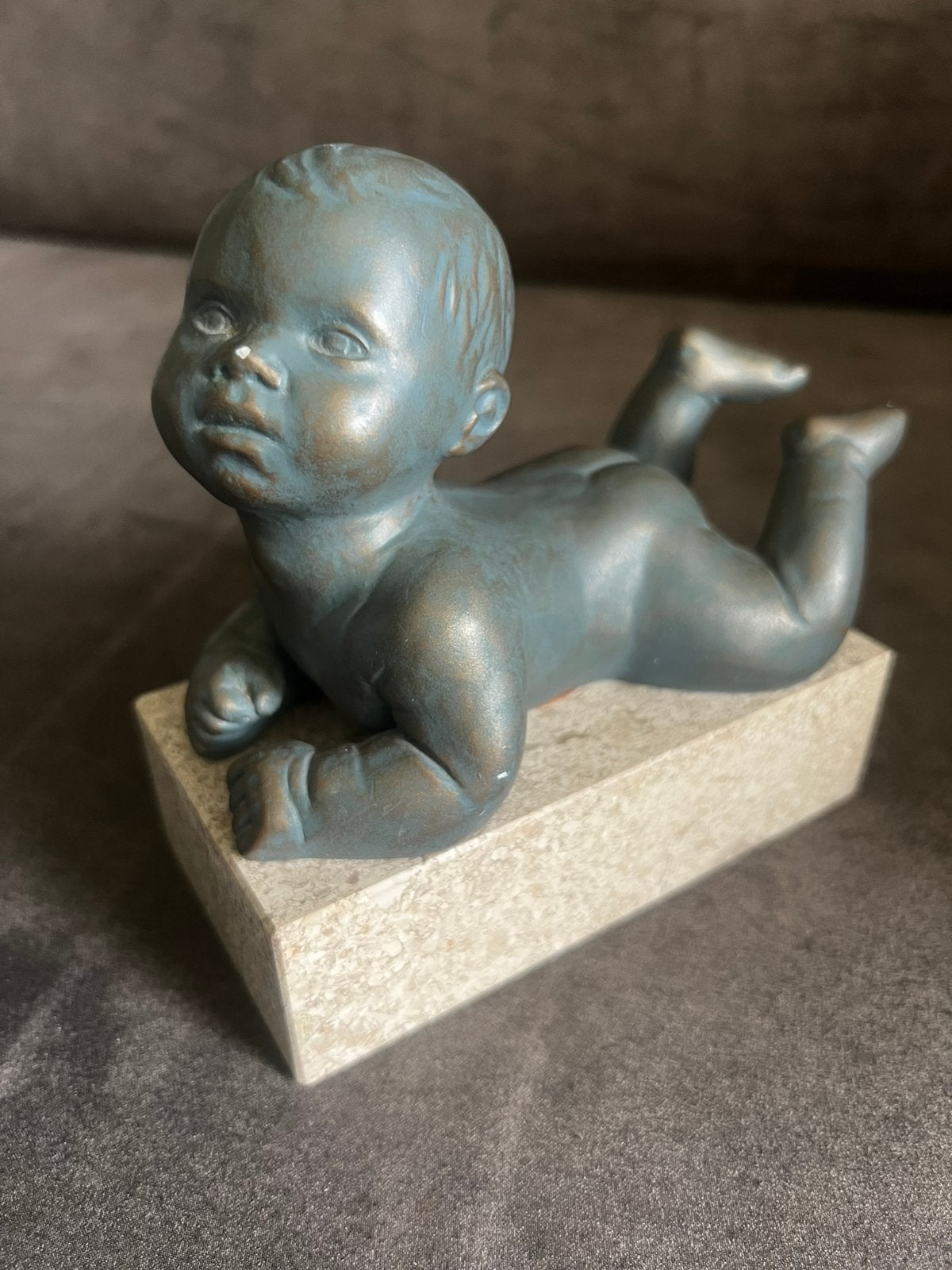 Brons look beeldje Vintage Baby op Sokkel., Ophalen of Verzenden, Zo goed als nieuw, Mens