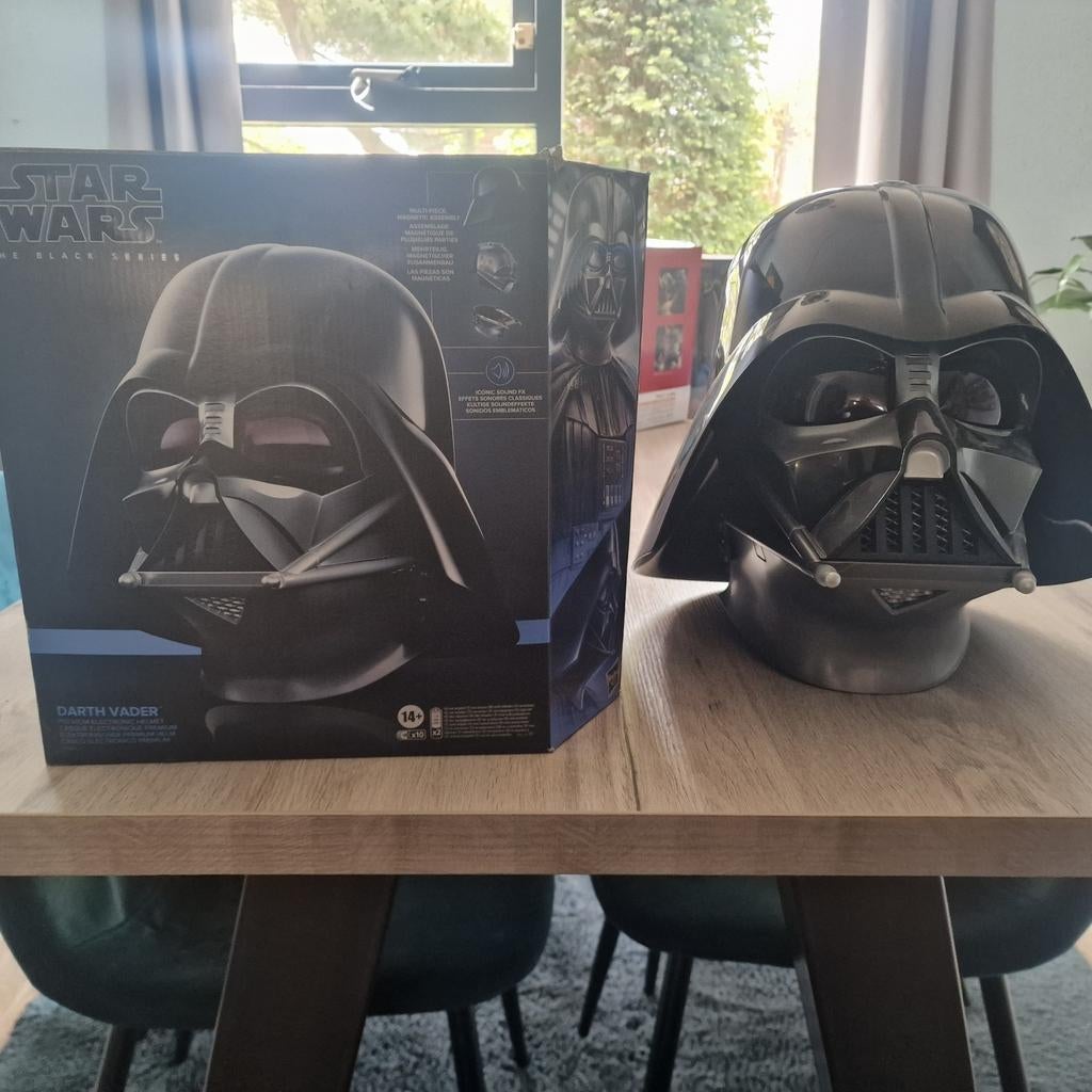 Darth vader black series helm, Ophalen of Verzenden, Zo goed als nieuw, Replica