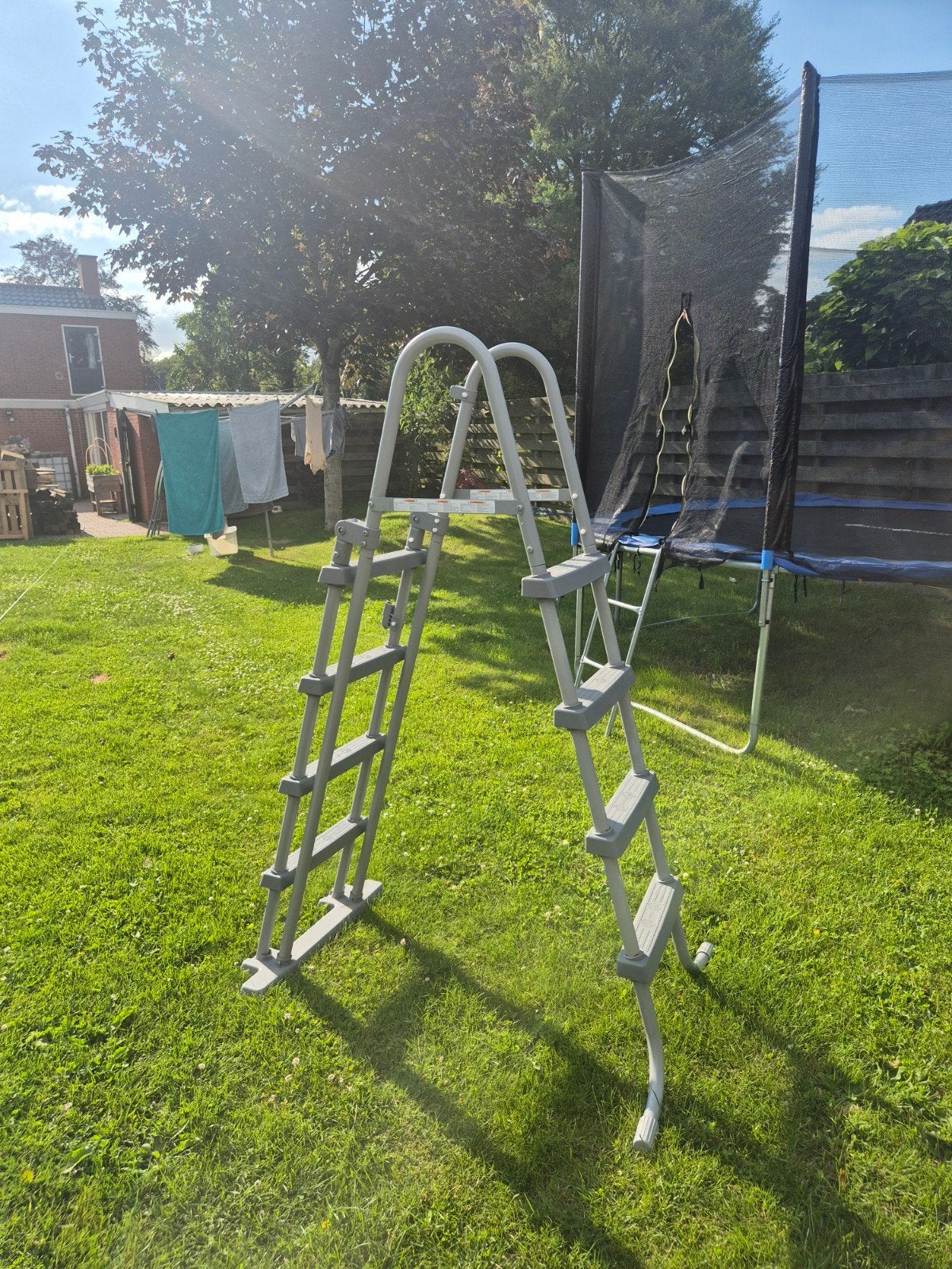 Zwembadtrap voor zwembad van 1,22m diep, Tuin en Terras, Ophalen