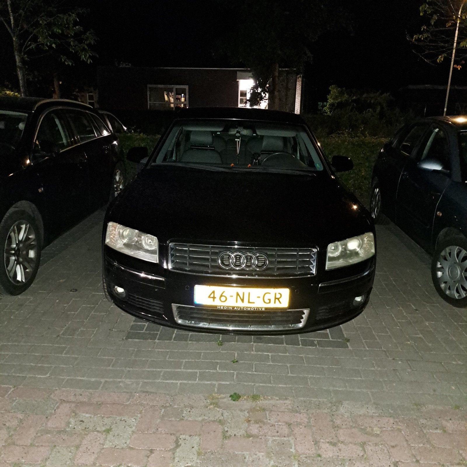 Audi A8 3.0 162KW AUT 2003 Zwart, Auto's, Audi, 1645 kg, Zwart, Particulier, Sedan