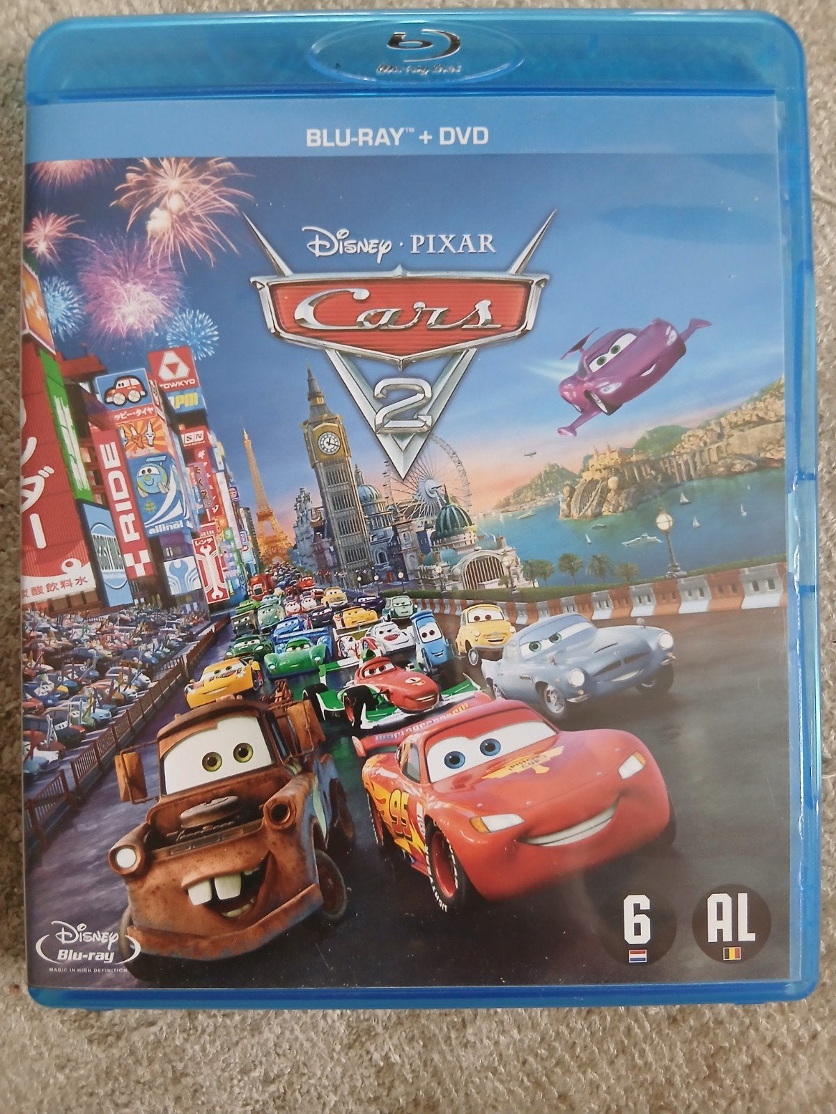 DIsney Pixar Cars 2, Cd's en Dvd's, Blu-ray, Ophalen of Verzenden, Zo goed als nieuw, Tekenfilms en Animatie