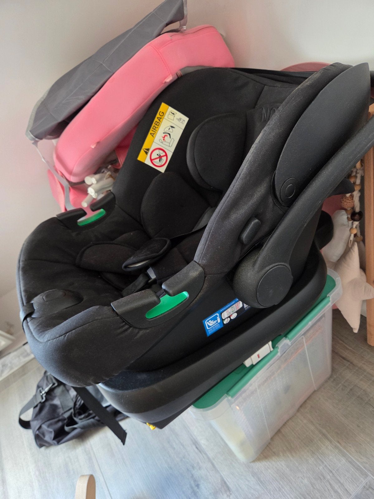 Maxicosi met isofix base (draaibaar), Ophalen, Zo goed als nieuw, Isofix, 0 t/m 13 kg