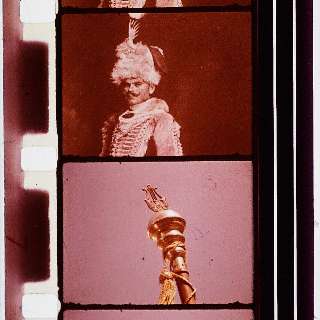 16 mm film 'Le poéte de l'entreprise' over 'Tivadar Puskás', Ophalen of Verzenden, 16mm film