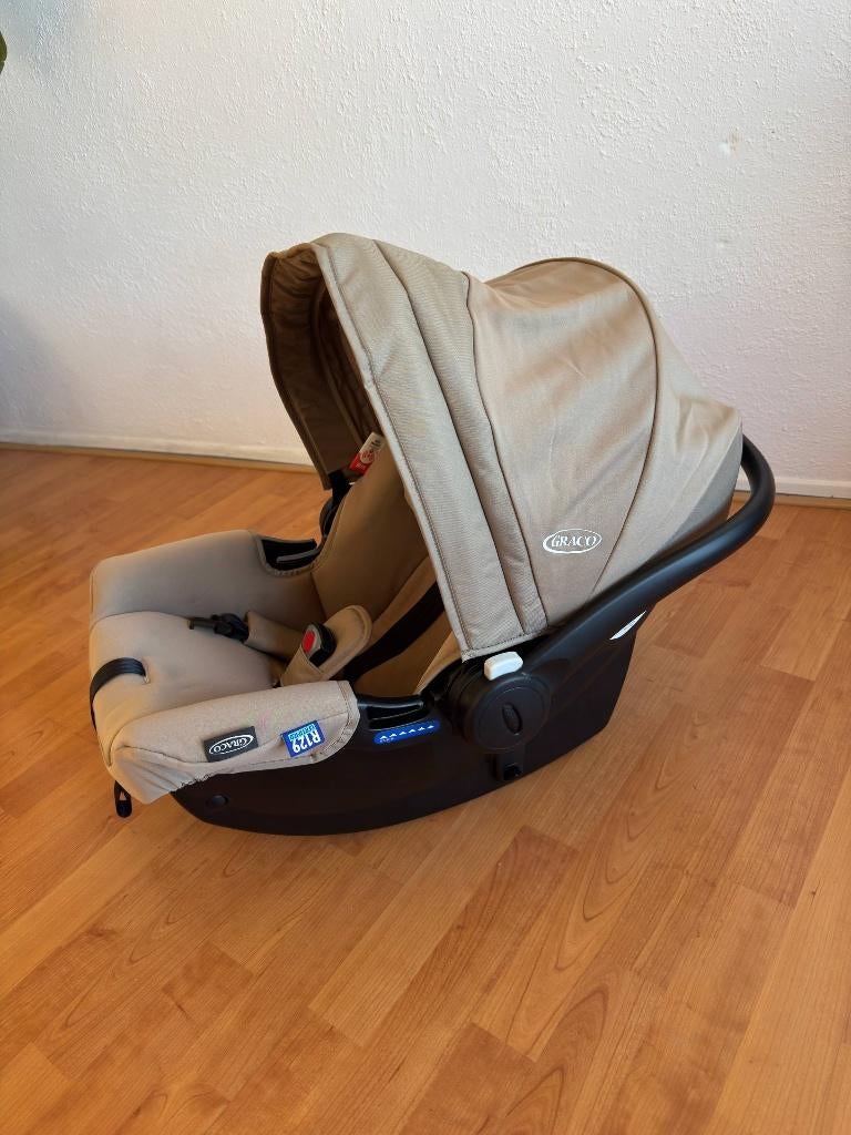 Graco baby autostoel, Kinderen en Baby's, Autostoeltjes, Ophalen, Autogordel, Zo goed als nieuw, Graco