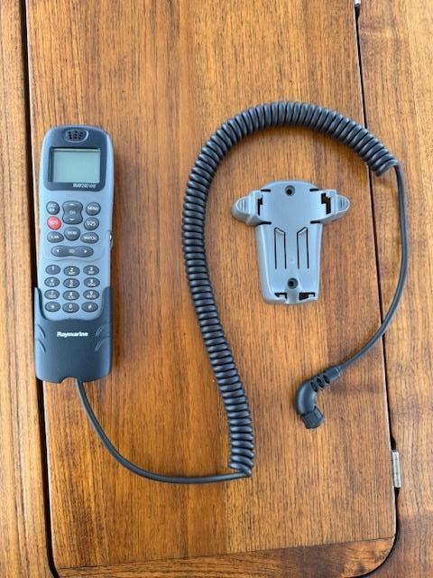 Raymarine RAY240E VHF Radio Handset, Ophalen of Verzenden, Zo goed als nieuw, Overige typen