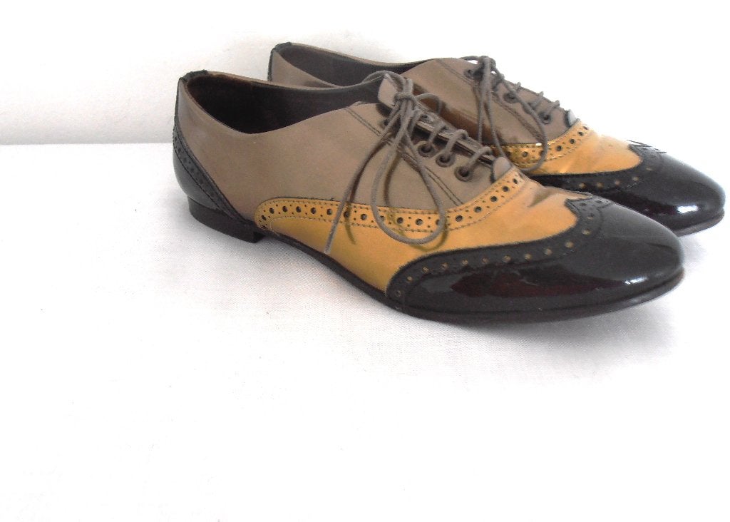 AGL - prachtige goud met zwart en bruine leren schoenen - 37, Schoenen met lage hakken, Zwart, AGL, Ophalen of Verzenden
