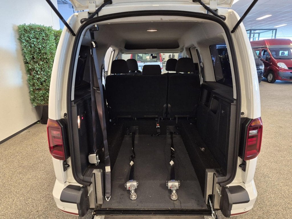Volkswagen Caddy Maxi Rolstoelauto Automaat 5+1 (150cm lang, 12 maanden, Stof, Gebruikt, Euro 6