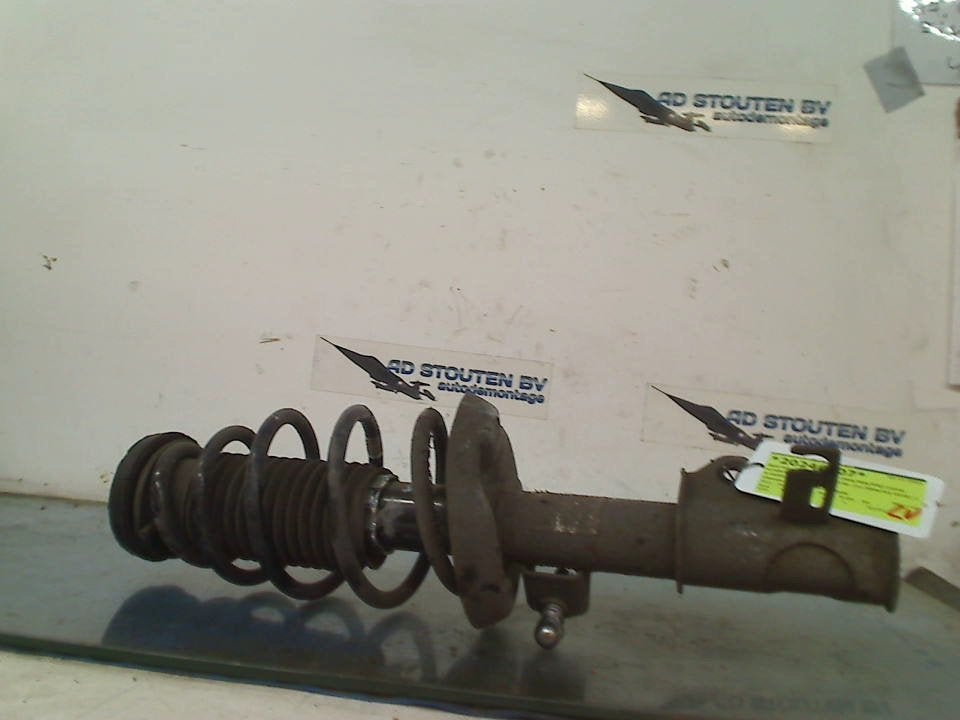 Veerpoot Links Voor Opel Astra J Sports Tourer (PD8/PE8/PF8), Gebruikt, Bahnhofsplatz, Rüsselsheim am Main 65423, , Duitsland
