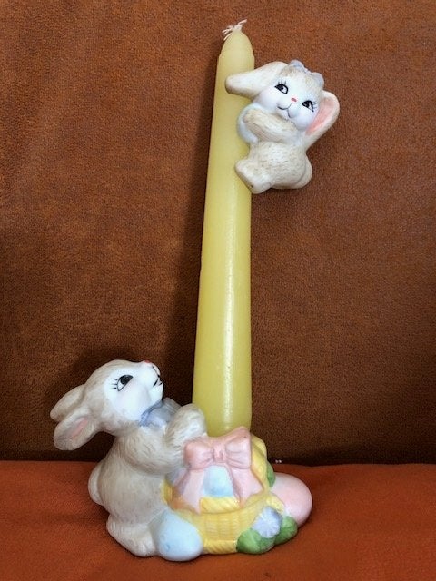 Konijnen Beeldje Konijn met Kaars, Nieuw, 18 cm, Verzamelen, Ophalen of Verzenden, Nieuw, Dier