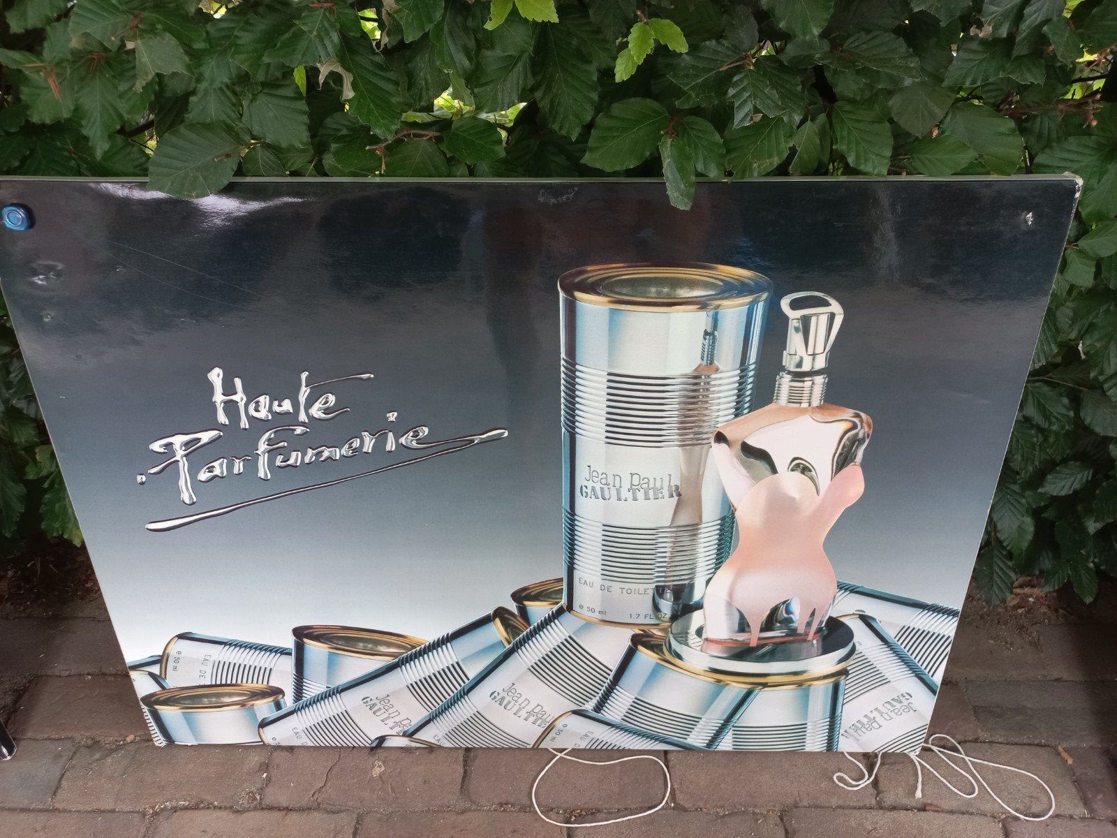 Uniek kartonnen reclamebord Jean Paul Gaultier, Ophalen, Zo goed als nieuw, Reclamebord