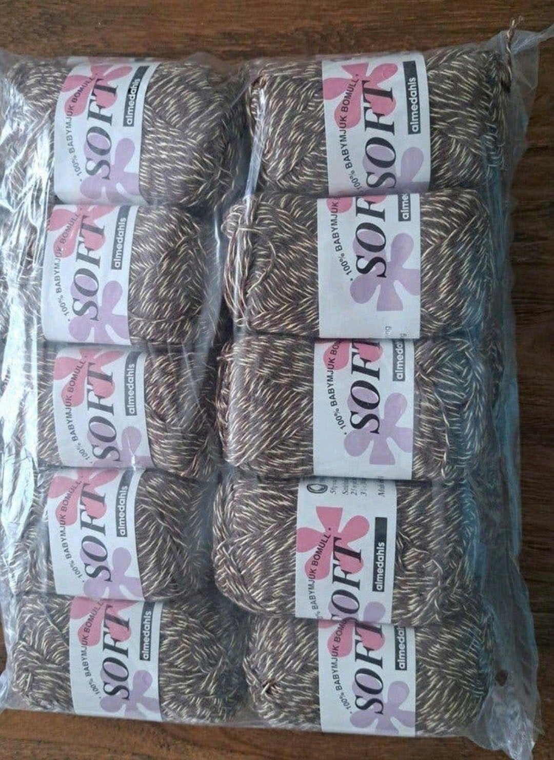 Pakket Almedahl Soft 20 bollen gemêleerd wit/bruin garen, Ophalen of Verzenden, Nieuw, Breien of Haken, Wol of Garen