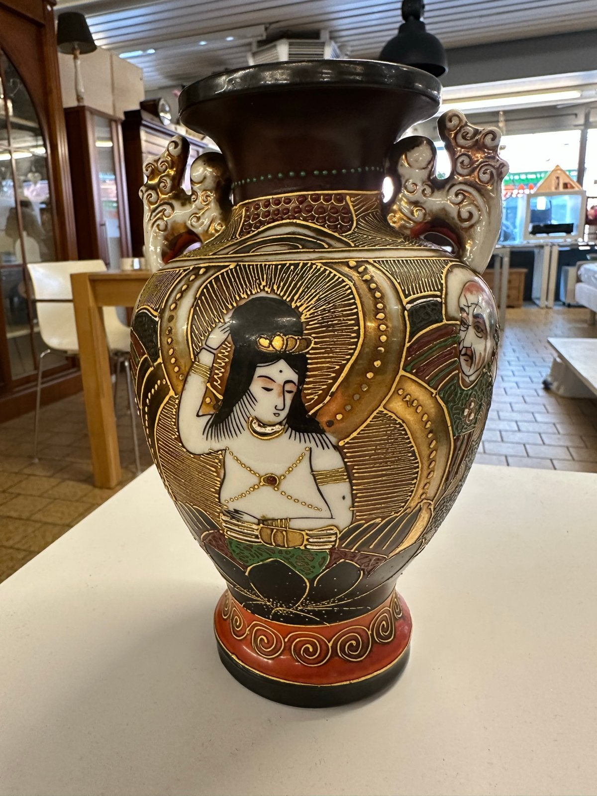 Antieke Japanse Satsuma Vaas met Handvatten, Ophalen of Verzenden