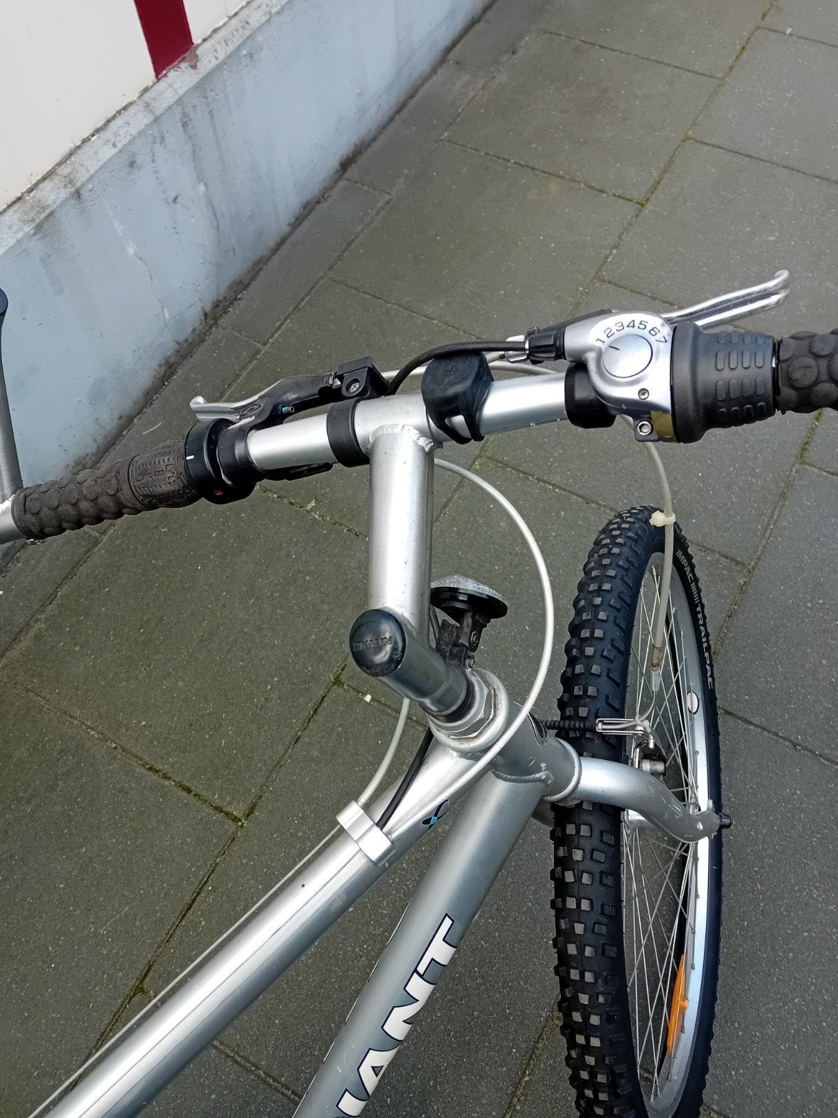 Te koop mooie en zeer goede Giant mountainbike, Fietsen en Brommers, Ophalen of Verzenden, Zo goed als nieuw, Aluminium, 24 inch of meer