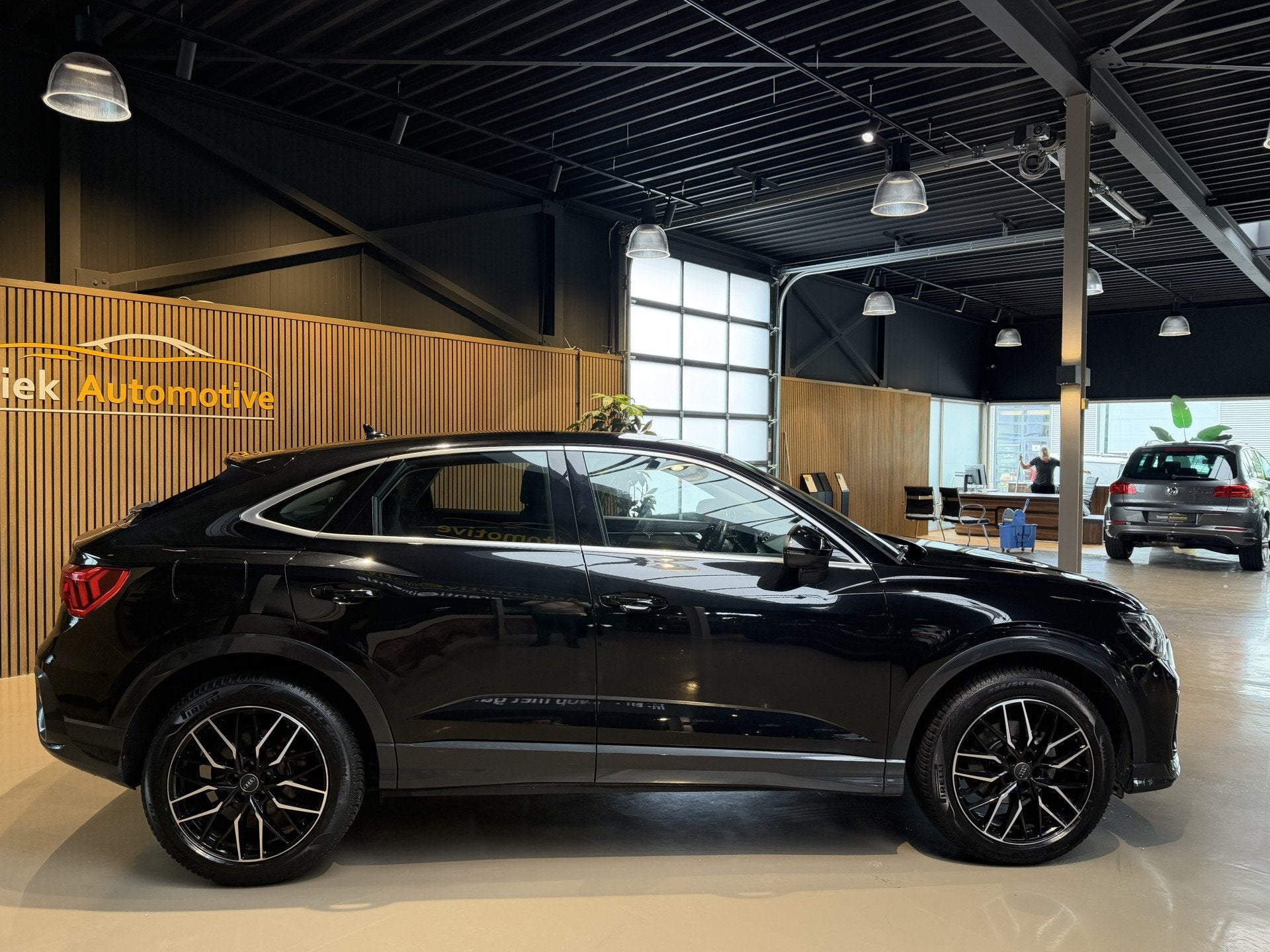 Audi Q3 Sportback 35 TFSI Pro Line AUTOMAAT | CRUISE/CLIMATE, Auto's, Audi, Parkeersensor, Stof, 4 cilinders, 1505 kg