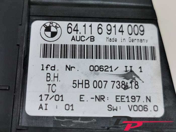 Kachel Bedieningspaneel van een BMW 3-Serie, Gebruikt, -, -, Ophalen of Verzenden
