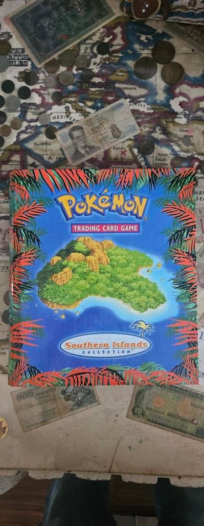 Pokemon southern islands binder in mintstaat!, Ophalen of Verzenden, Zo goed als nieuw