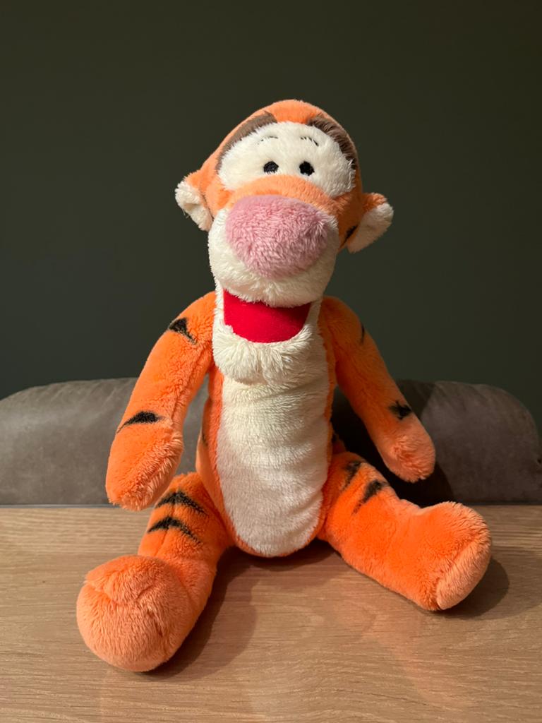 Gave Tijgertje knuffel Winnie the Pooh Disney 28cm, Kinderen en Baby's, Speelgoed | Knuffels en Pluche, Ophalen of Verzenden, Zo goed als nieuw