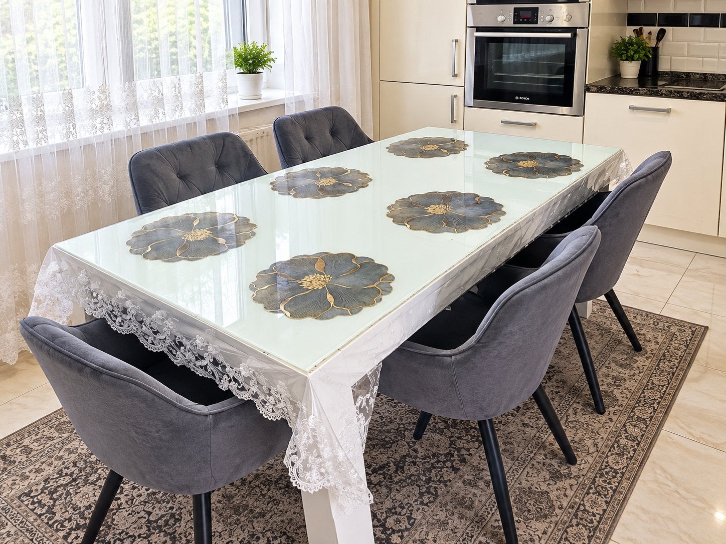 Mooie eettafel met glazen blad!, Huis en Inrichting, Ophalen, Zo goed als nieuw, 4 tot 6 stoelen