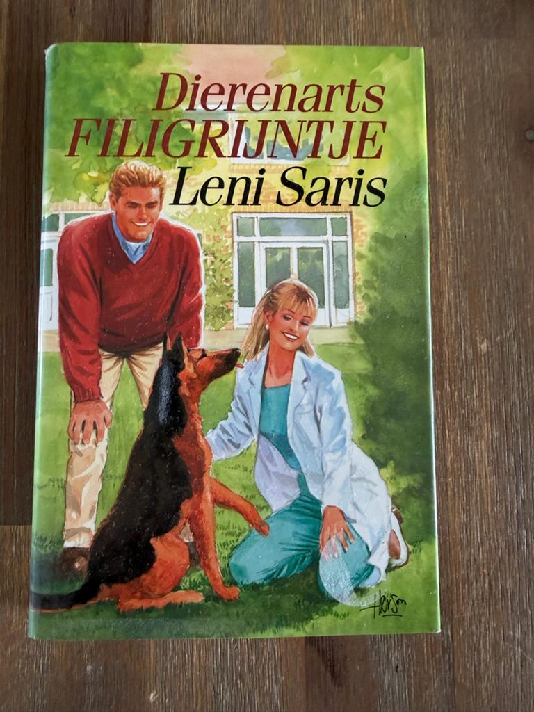 Dierenarts Filigrijntje - Leni Saris (Roman), Verzenden, Gelezen, Nederland