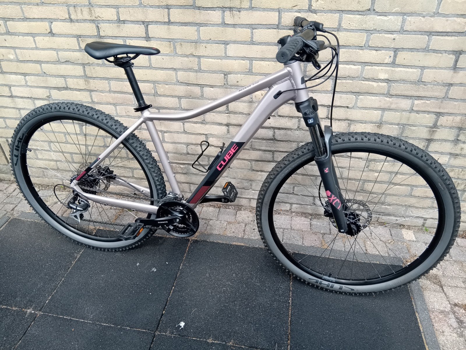 Cube Access WS EAZ dames mountainbike - Zo goed als nieuw, Fietsen en Brommers, Fietsen | Mountainbikes en ATB, Minder dan 45 cm