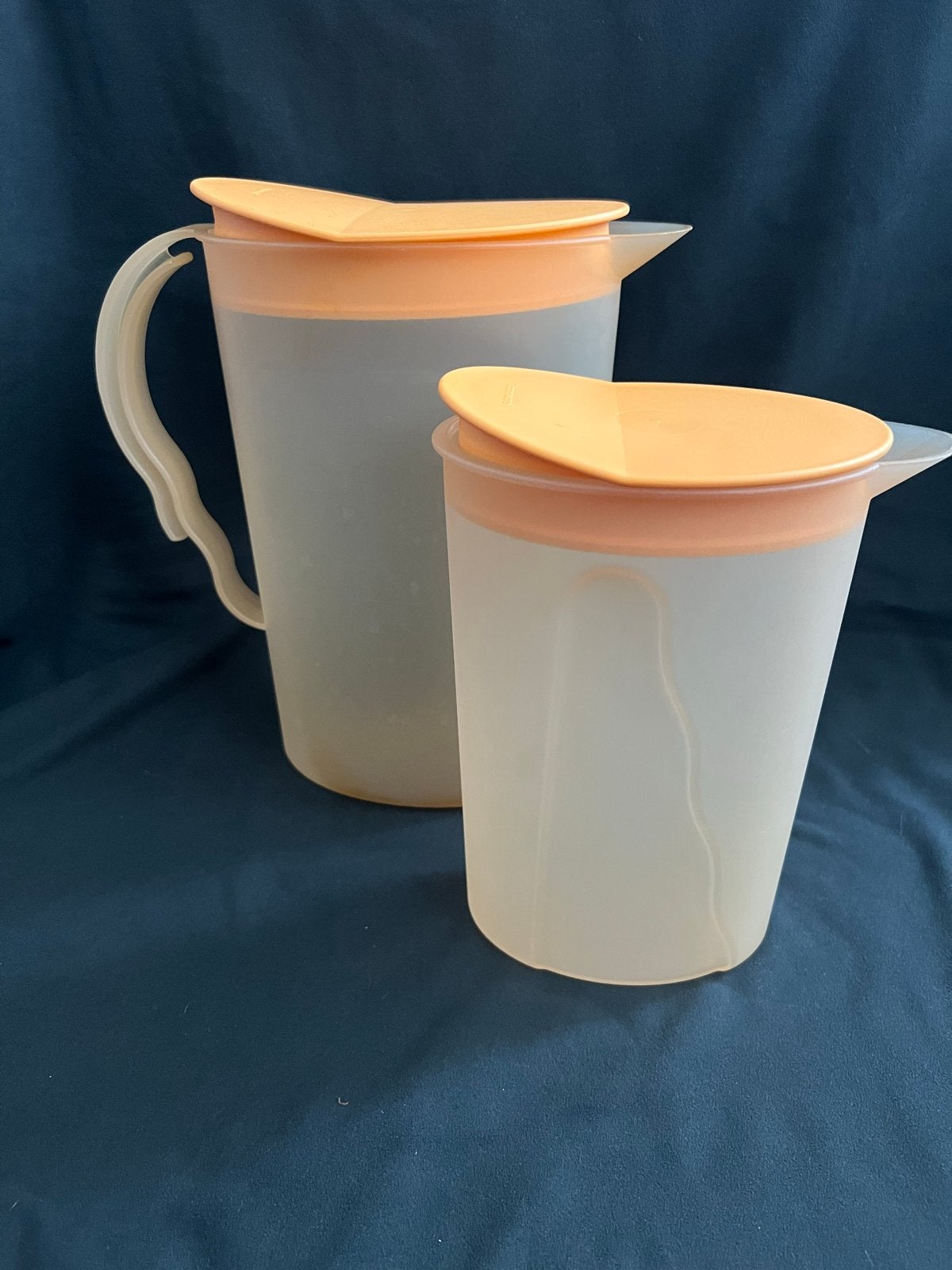 Tupperware Sapkannen Set: 2L en 1L Trendy Design, Ophalen of Verzenden, Gebruikt, Oranje, Beker of Kan
