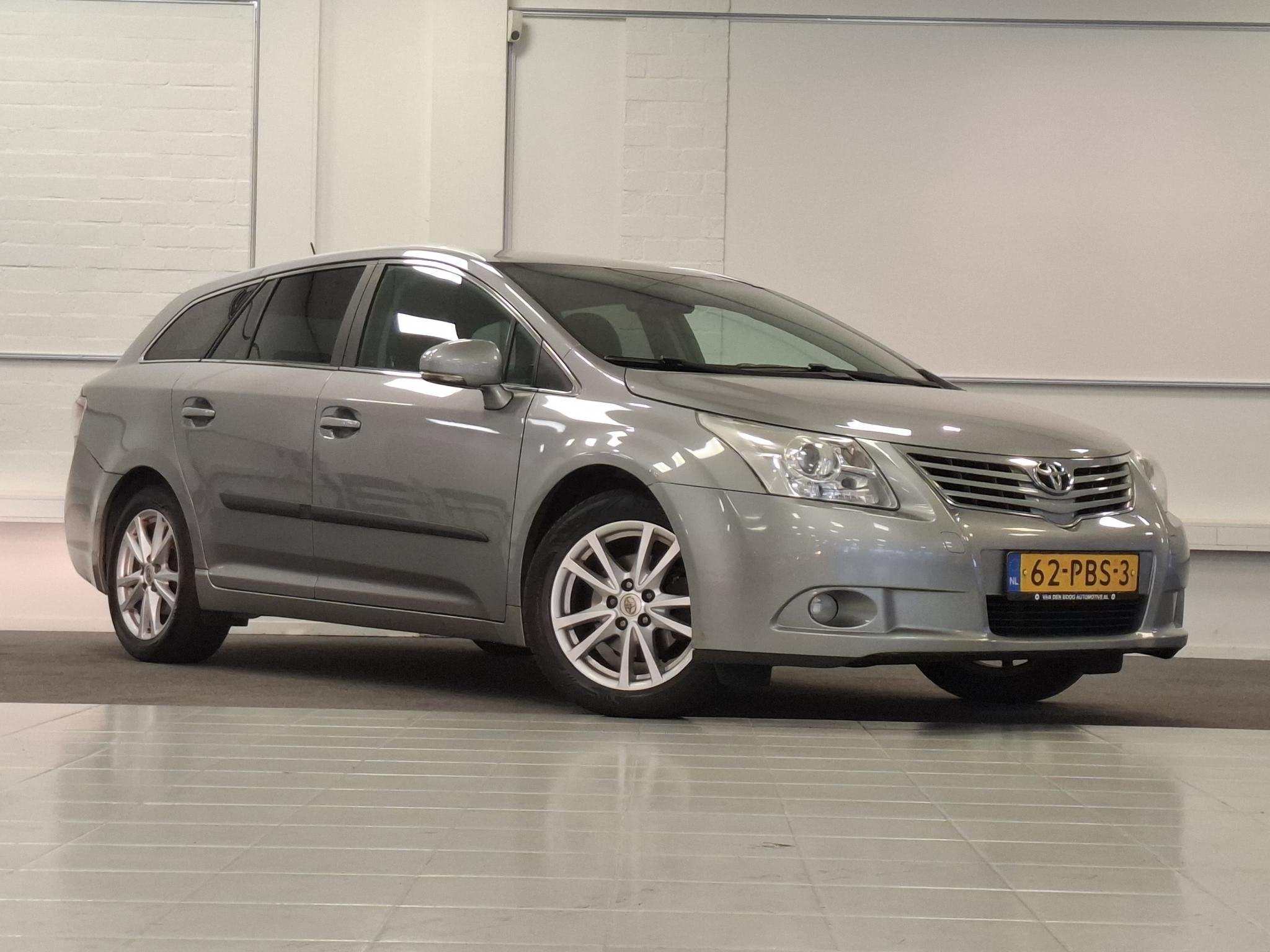 Toyota Avensis Wagon 1.8 VVTi Business Export bak maakt gelu, Euro 5, 4 cilinders, Origineel Nederlands, Handgeschakeld