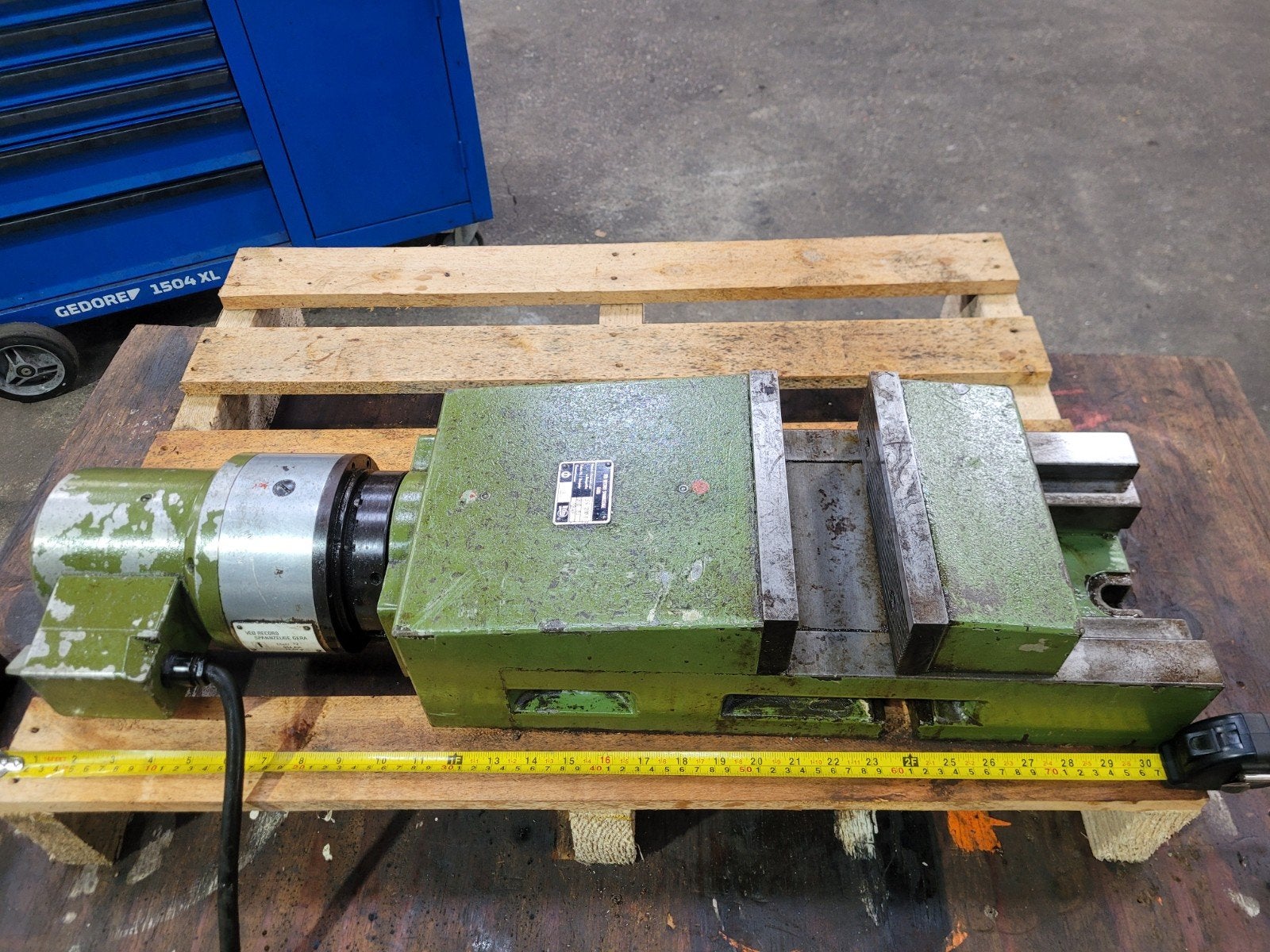 Zware Hydraulische Machineklem VEB Record Gera SN 200E 73kg, Ophalen, Gebruikt, Overige typen
