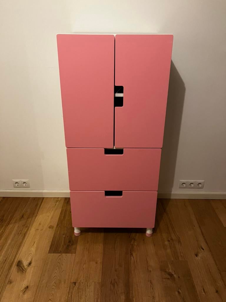 Ikea Stuva Kinderkast roze, Kinderen en Baby's, Kinderkamer | Commodes en Kasten, Ophalen, Gebruikt, 50 tot 70 cm, 105 cm of meer