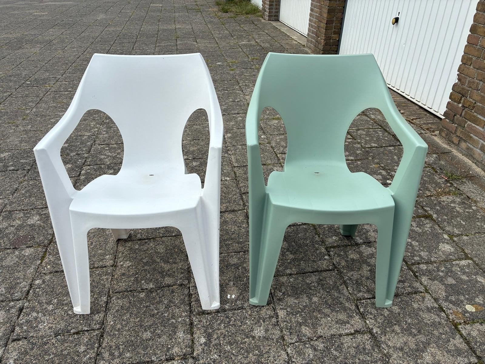 mooie stapelstoelen 5 stuks, Ophalen, Zo goed als nieuw, Kunststof