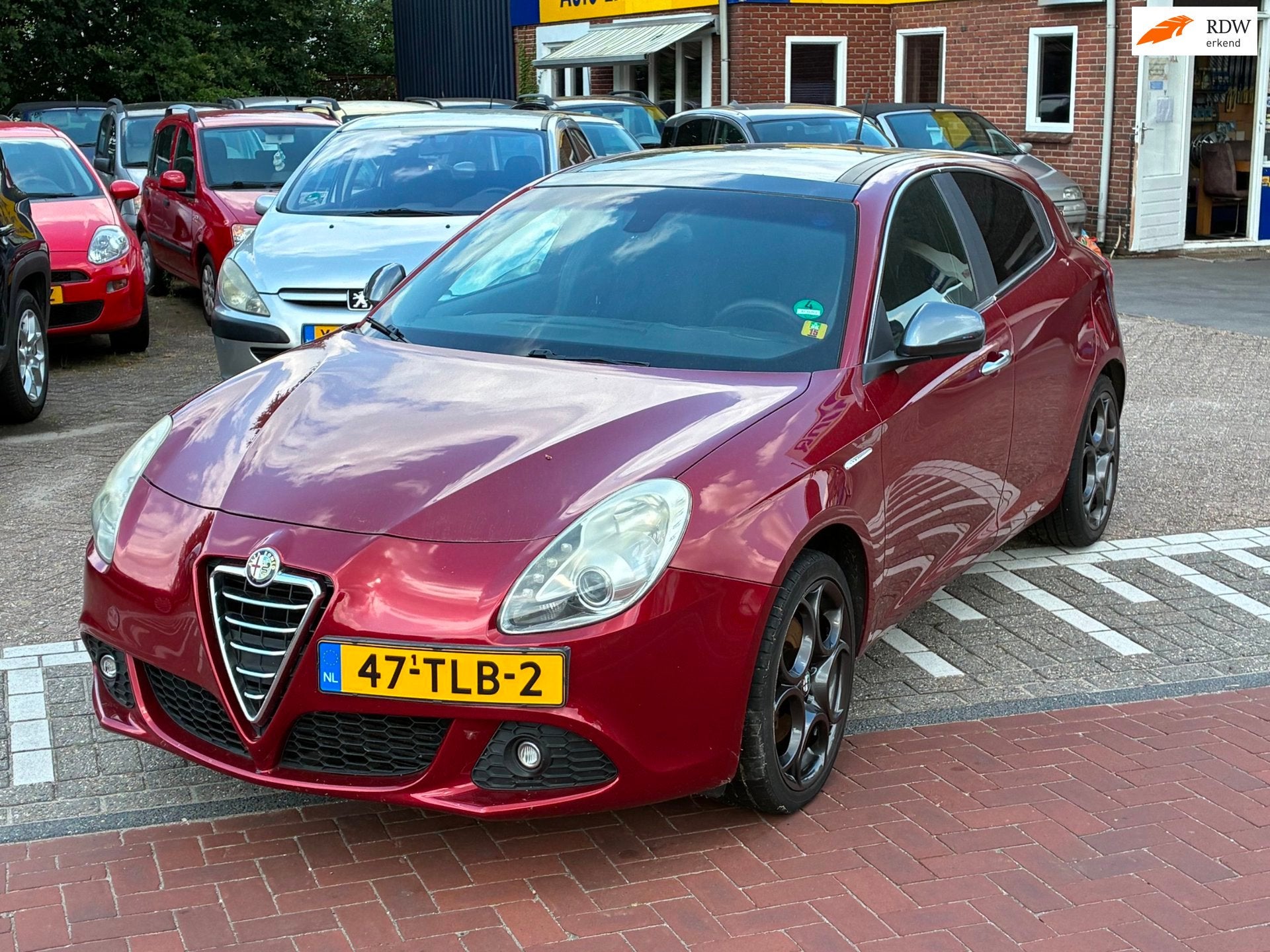 Alfa Romeo Giulietta 1.4 T Distinctive AUTOMAAT/LEES ADVERTE, Auto's, Alfa Romeo, Euro 5, 4 cilinders, Origineel Nederlands, Bedrijf